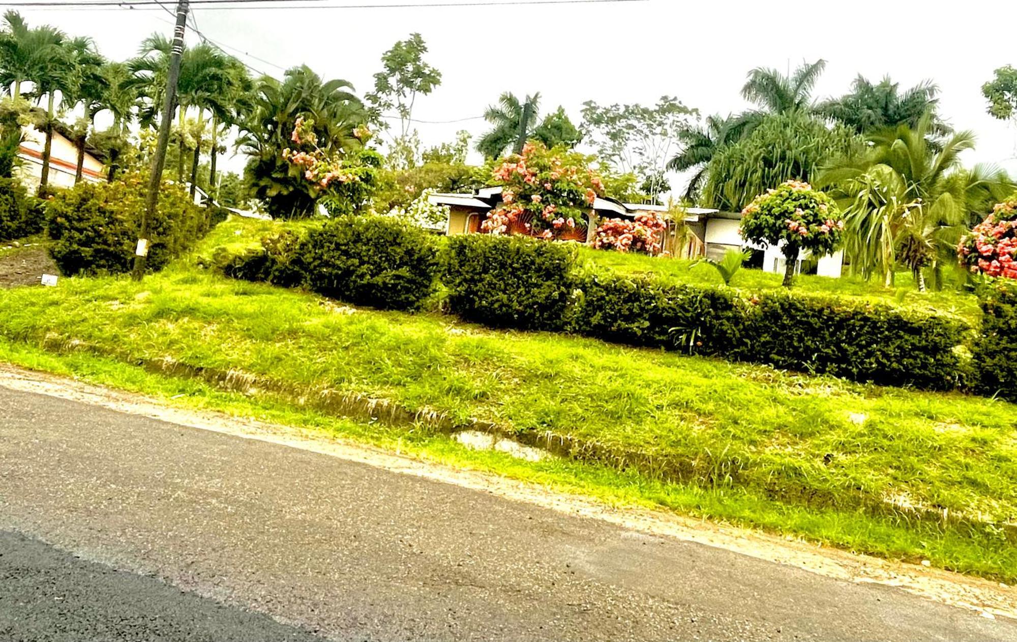 Hotel Tierra De Volcanes La Fortuna Luaran gambar