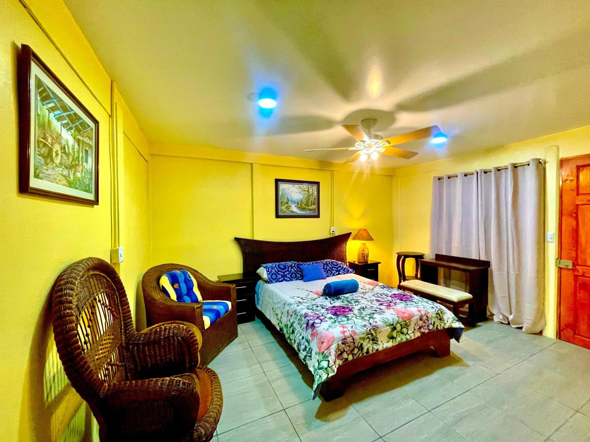 Hotel Tierra De Volcanes La Fortuna Luaran gambar
