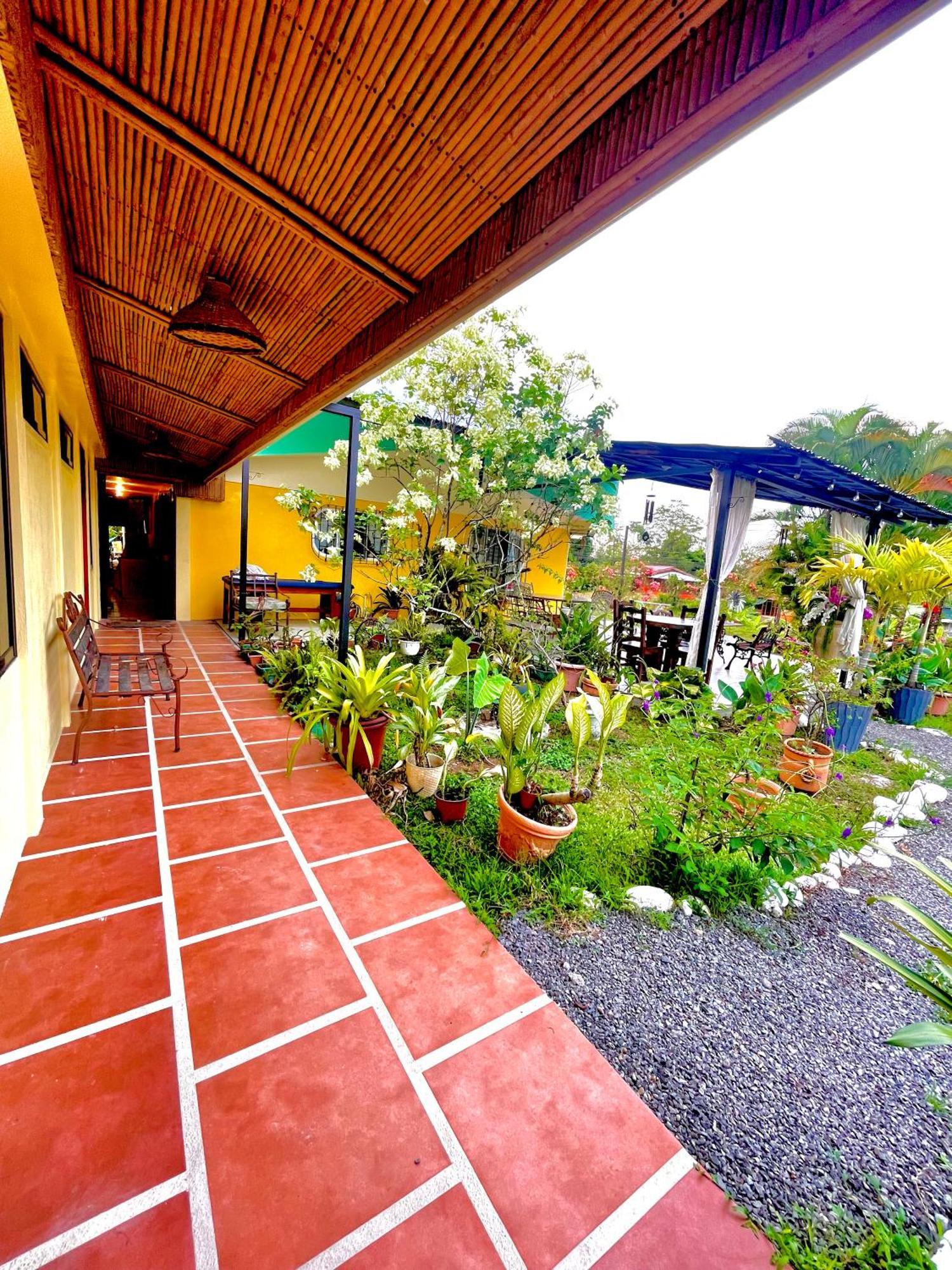 Hotel Tierra De Volcanes La Fortuna Luaran gambar